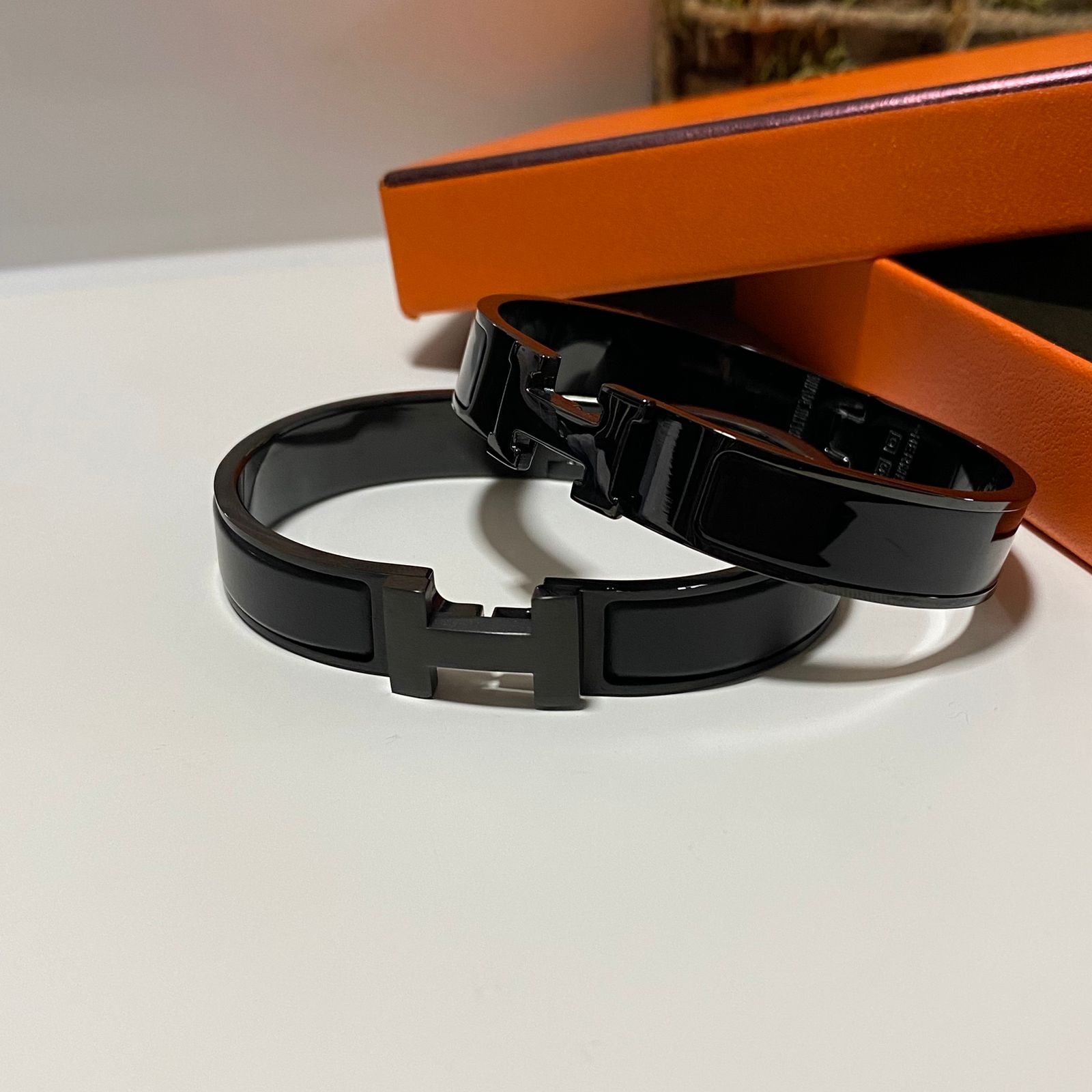 Hermes Clic HH So Black Bracelet, Luxury, Accessories on Carousell